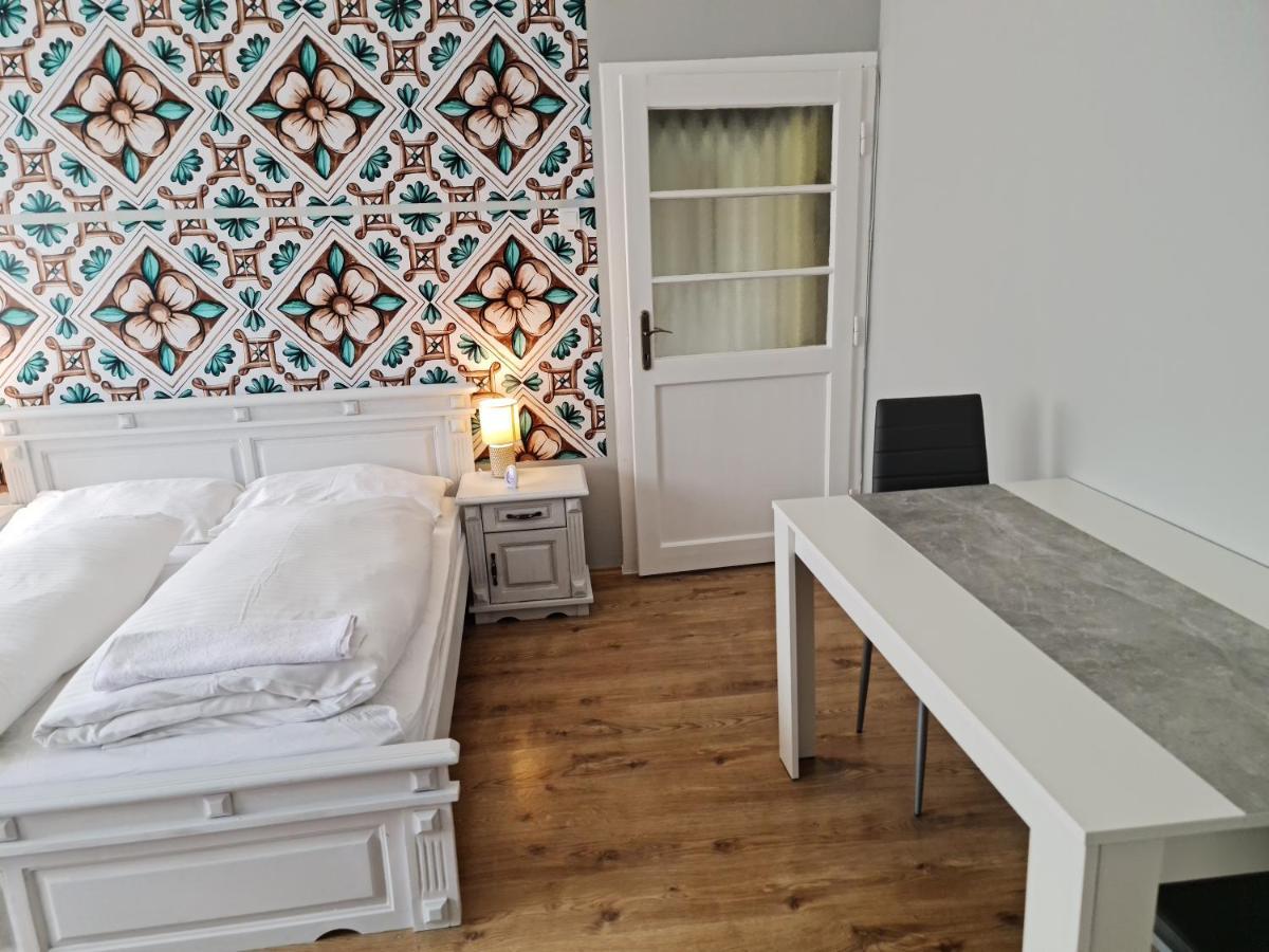 Huerrem Apartman エゲル エクステリア 写真